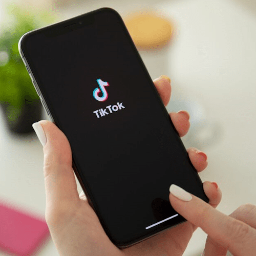 telefono fondo tiktok